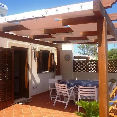 La Terrazza Di Sara 公寓 *