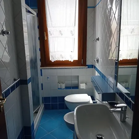 La Terrazza Di Sara דירה *